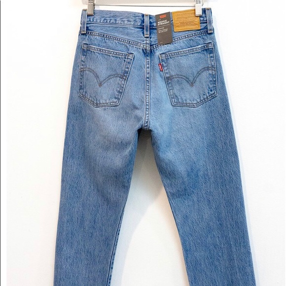 Levi’s Wedgie Straight High Waisted Jeans Cropped - Picture 3 of 8